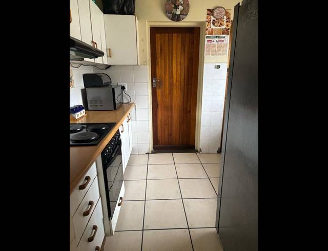 2 BEDROOM PROPERTY TO RENT IN FILLAN PARK